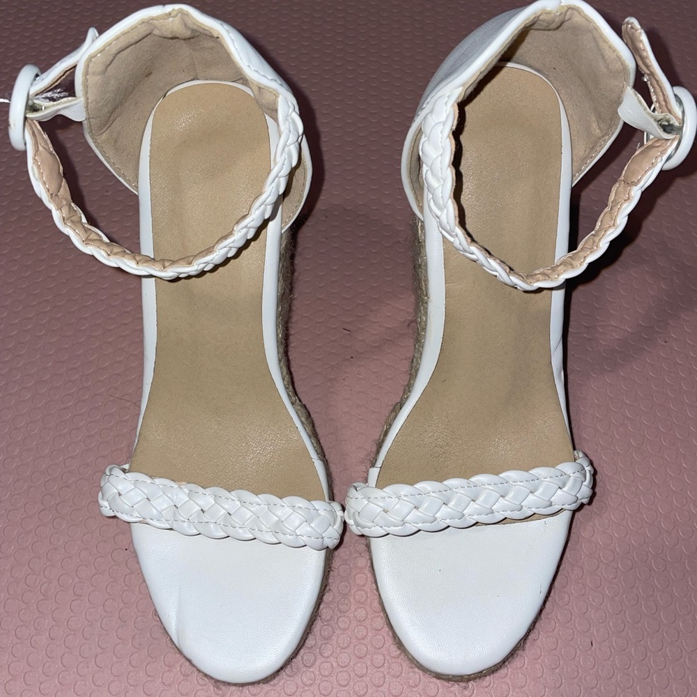 cute white wedges !